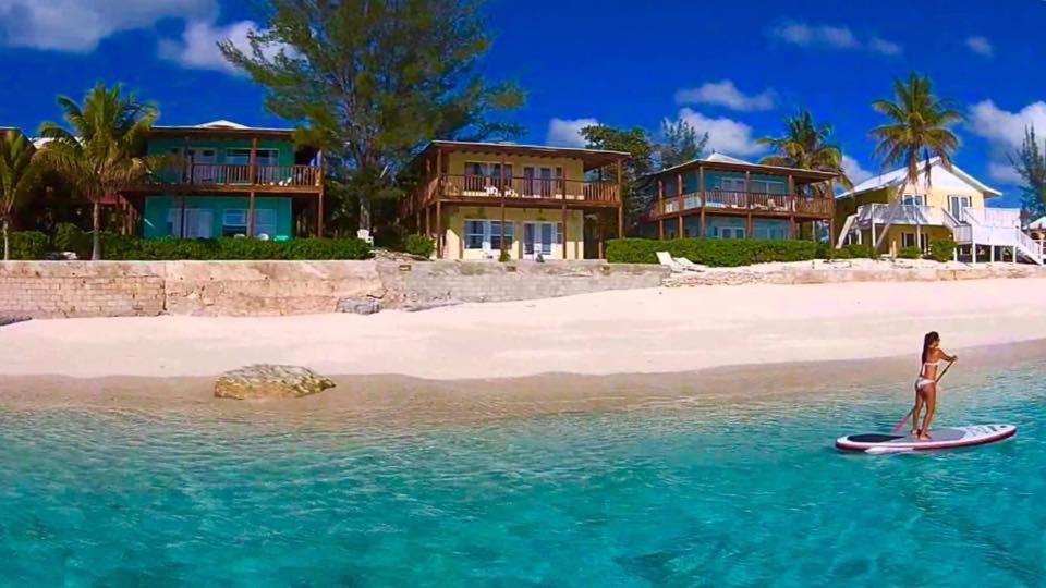The Sands Hotel Cockburn Town Bagian luar foto